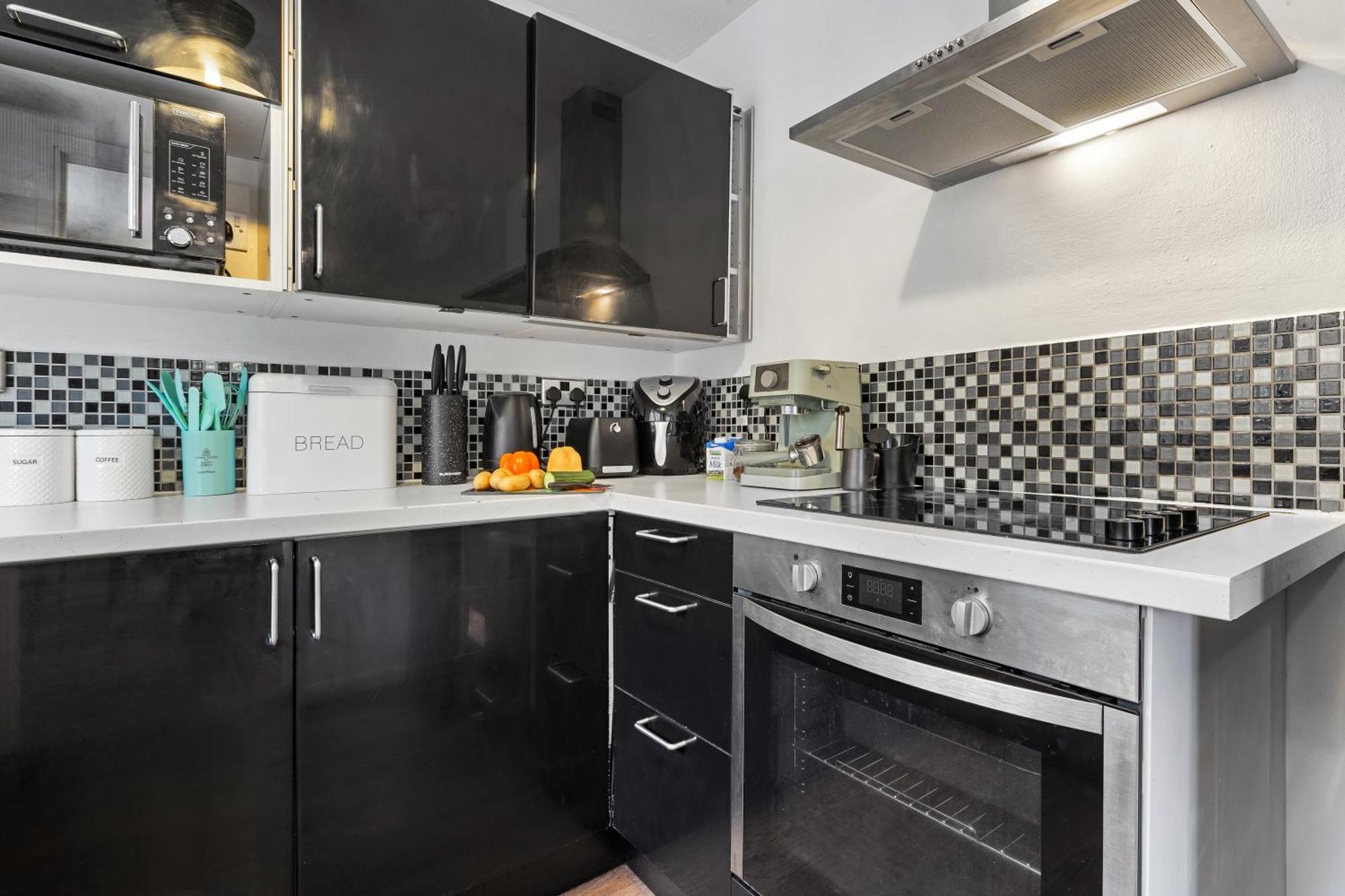 Quirky Canary 2Bed, Free Parking, Smart Tv & Games ลอนดอน ภายนอก รูปภาพ