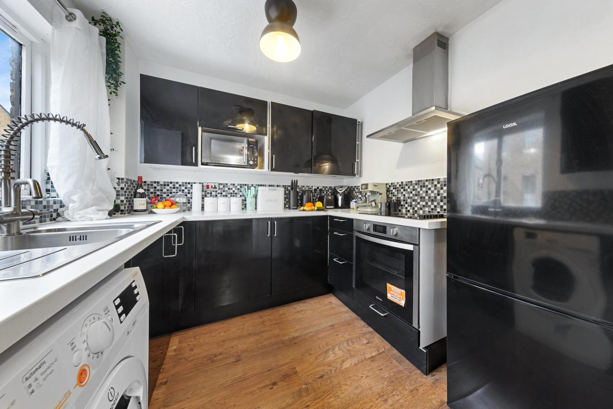 Quirky Canary 2Bed, Free Parking, Smart Tv & Games ลอนดอน ภายนอก รูปภาพ