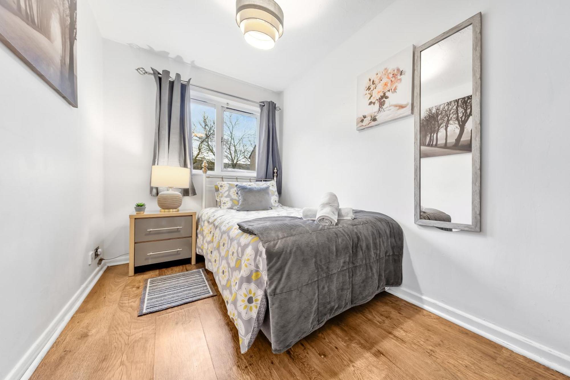 Quirky Canary 2Bed, Free Parking, Smart Tv & Games ลอนดอน ภายนอก รูปภาพ